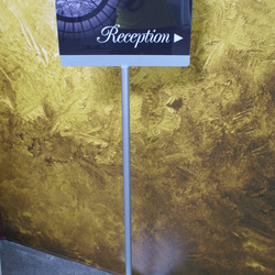 EXPOLINC Info Stand Straight